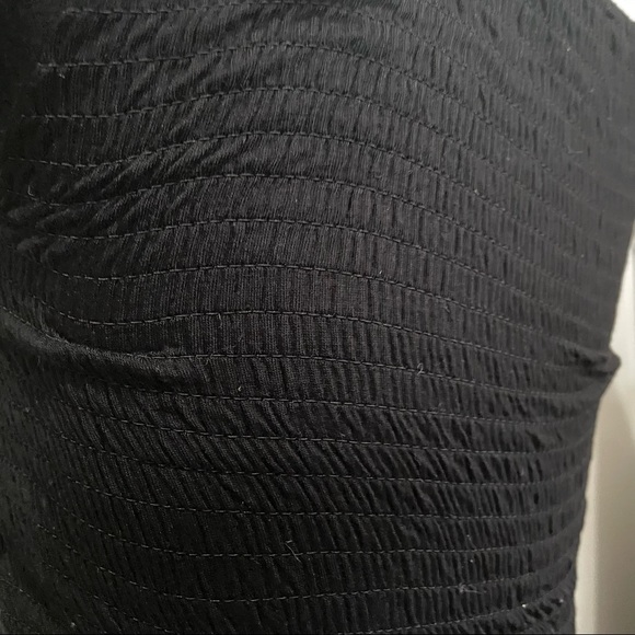 Black shirred puff sleeve crop top - Picture 5 of 6